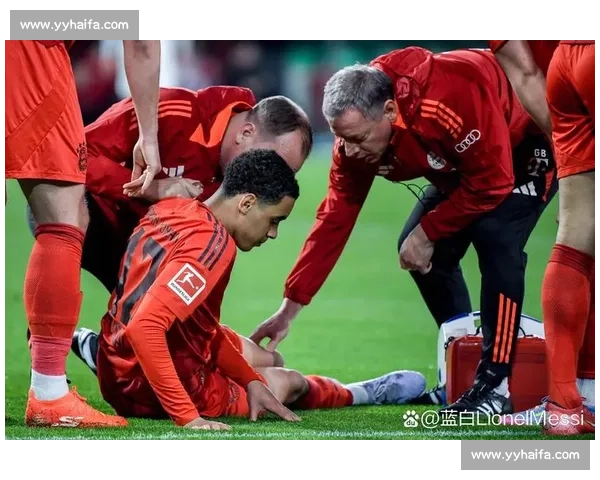 穆西亚拉正式接过拜仁 10 号！世俱杯八强战在即，新篇章蓄势待发